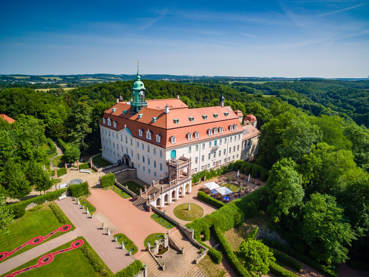 Schloss und Schlosspark Lichtenwalde bei Chemnitz in Sachsen